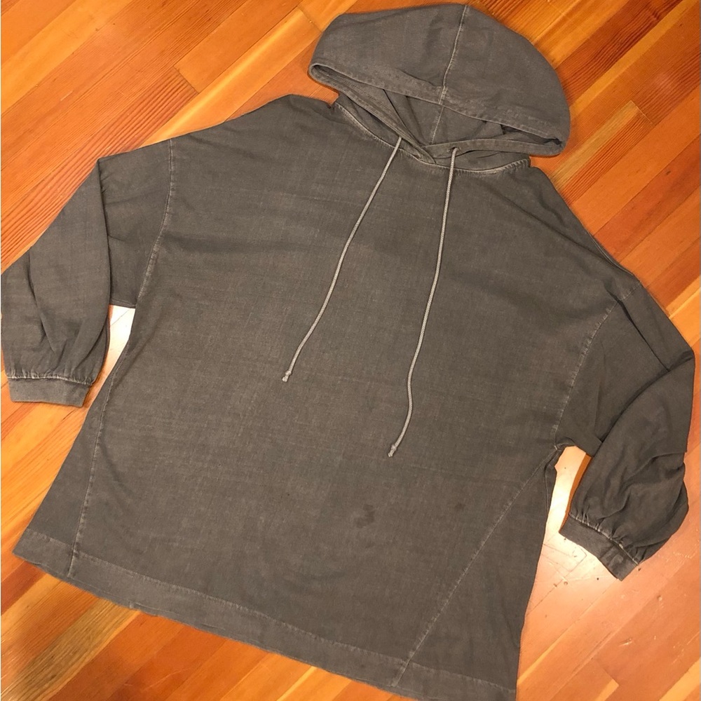 Out From Under Tracey Trapeze Hoodie L